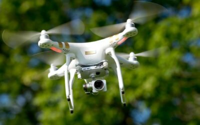 Dron iwwerflitt d’Dierfer vun der Gemeng Parc Housen