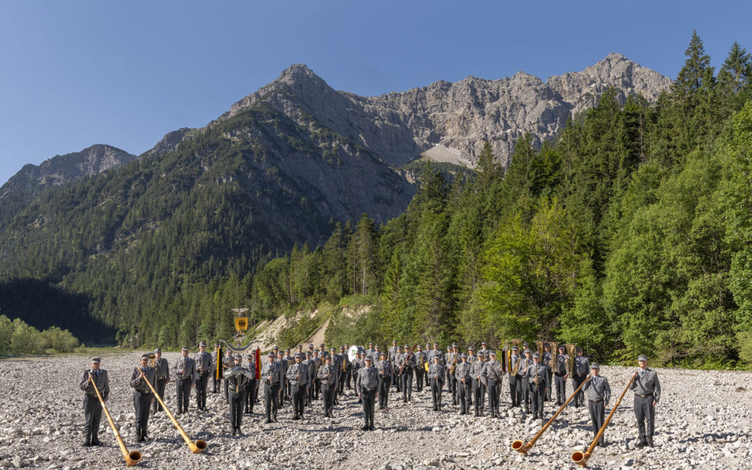 Freideg, 30. Oktober 2026: Frëndschaftsconcert vun der Lëtzebuerger Militärmusik an dem Gebirgsmusikkorps der Bundeswehr am Parc Housen